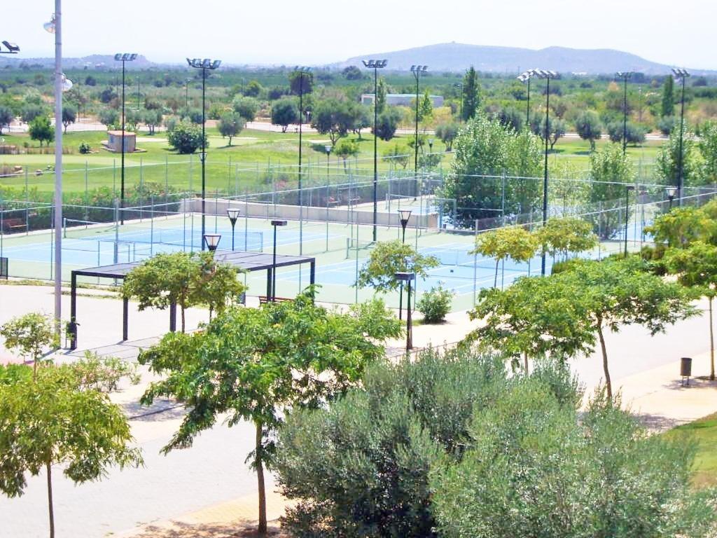 Espectacular Chalet Adosado Para Vacaciones En Panoramica Golf Sant Jordi ภายนอก รูปภาพ